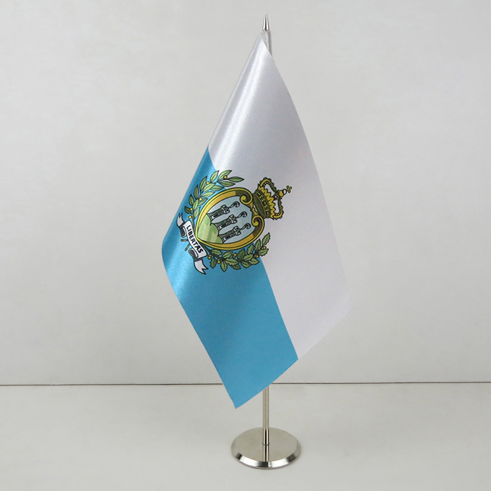 Прапорець Сан-Маріно на металевій підставці Прапорець Сан-Маріно на металевій підставці
